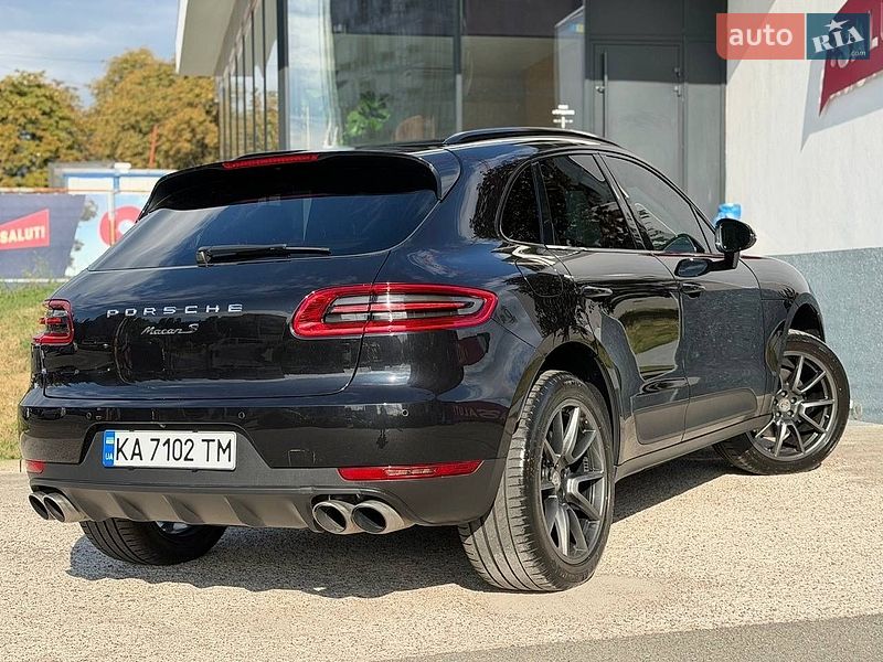 Позашляховик / Кросовер Porsche Macan 2017 в Києві