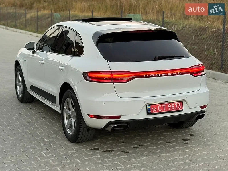 Porsche Macan 2020