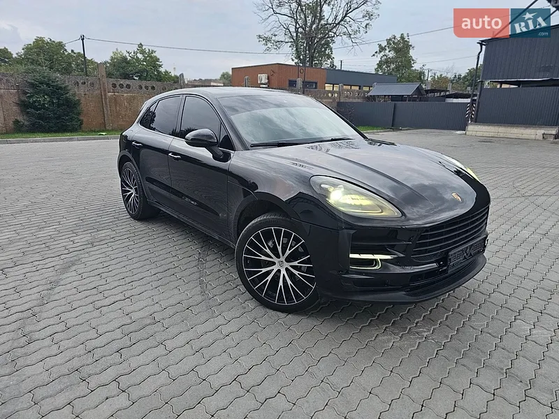 Porsche Macan 2020