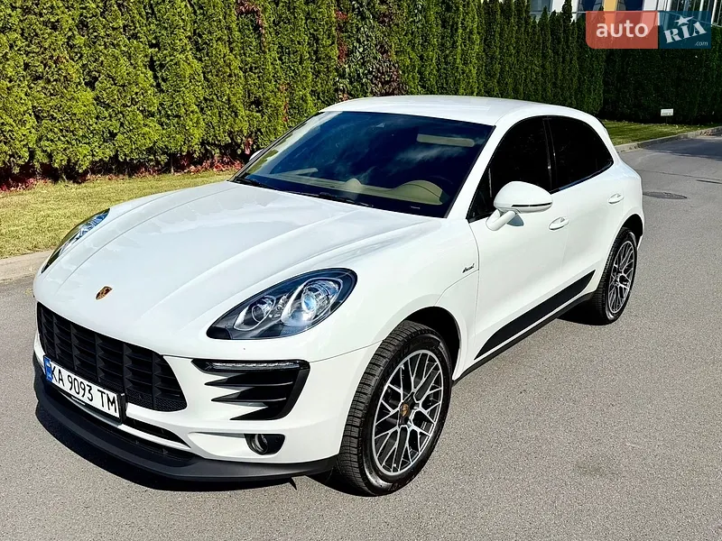 Porsche Macan 2016