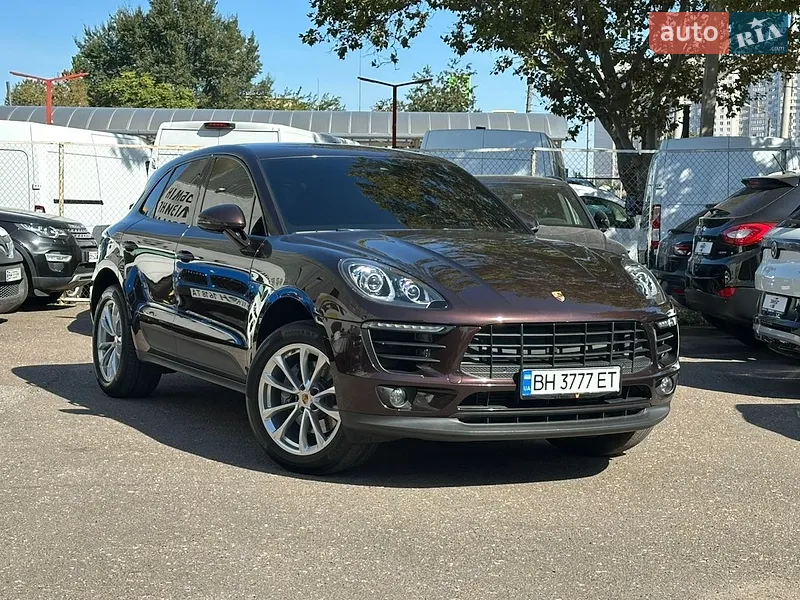 Porsche Macan 2016