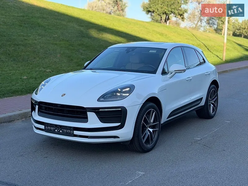 Porsche Macan 2022