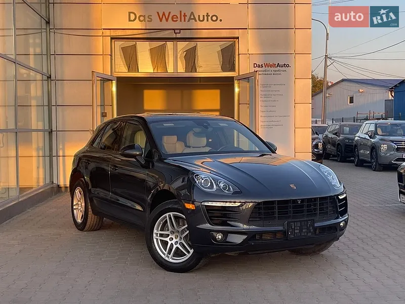 Porsche Macan 2016