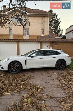 Универсал Porsche Panamera Sport Turismo 2018 в Одессе
