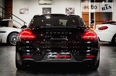 Седан Porsche Panamera 2014 в Одессе