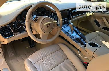  Porsche Panamera 2009 в 