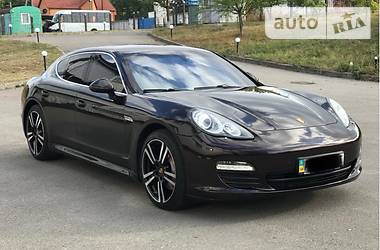 Лифтбек Porsche Panamera 2009 в Киеве