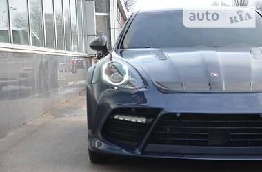 Седан Porsche Panamera 2010 в Киеве