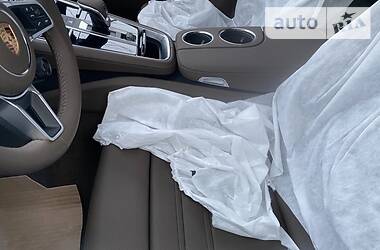 Купе Porsche Panamera 2019 в 