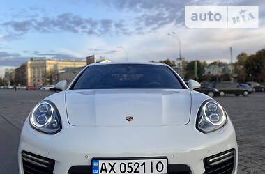 Лифтбек Porsche Panamera 2013 в Харькове