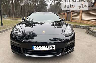 Внедорожник / Кроссовер Porsche Panamera 2013 в Киеве