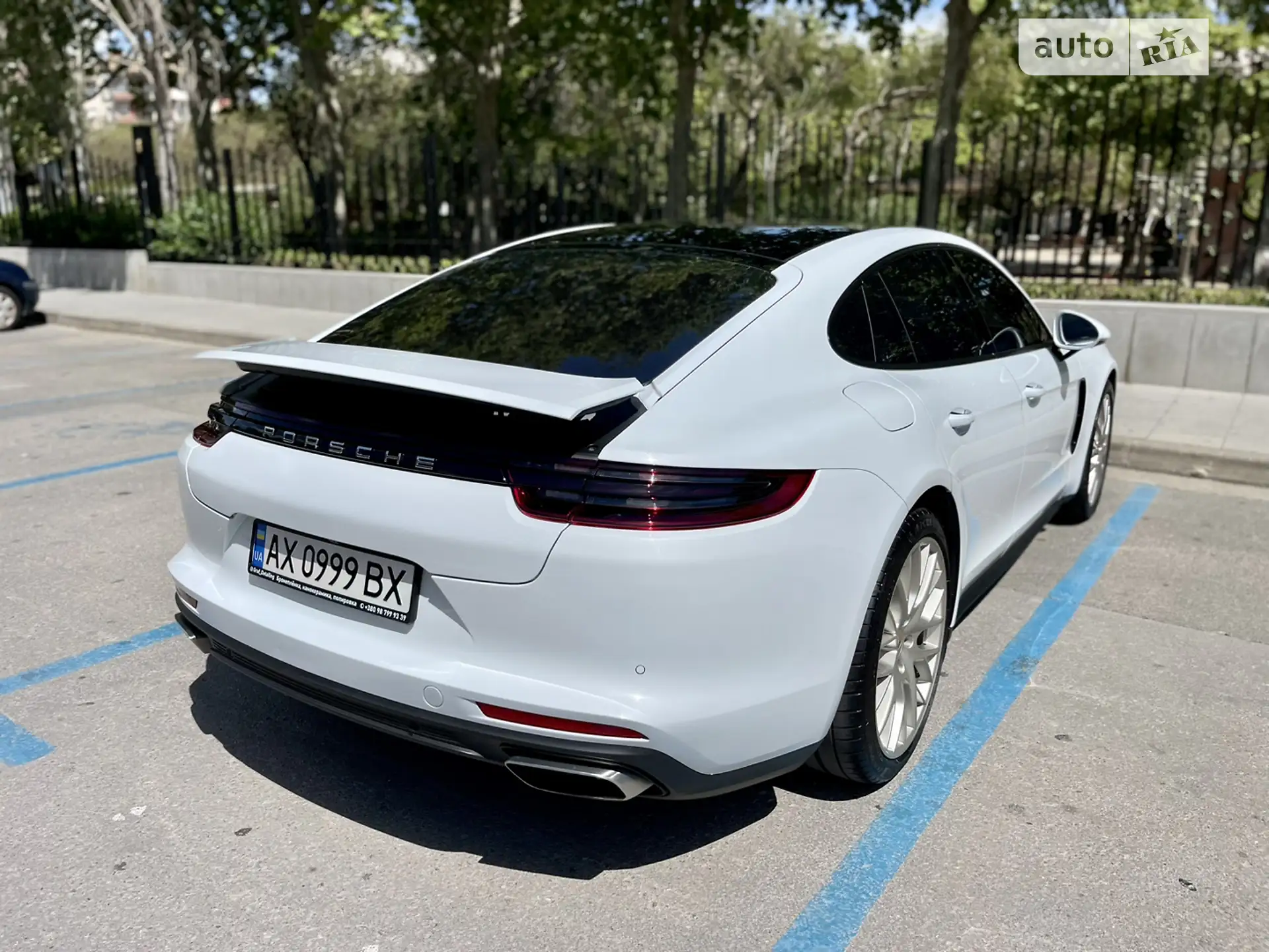 2020 Porsche Panamera - мініатюра 5