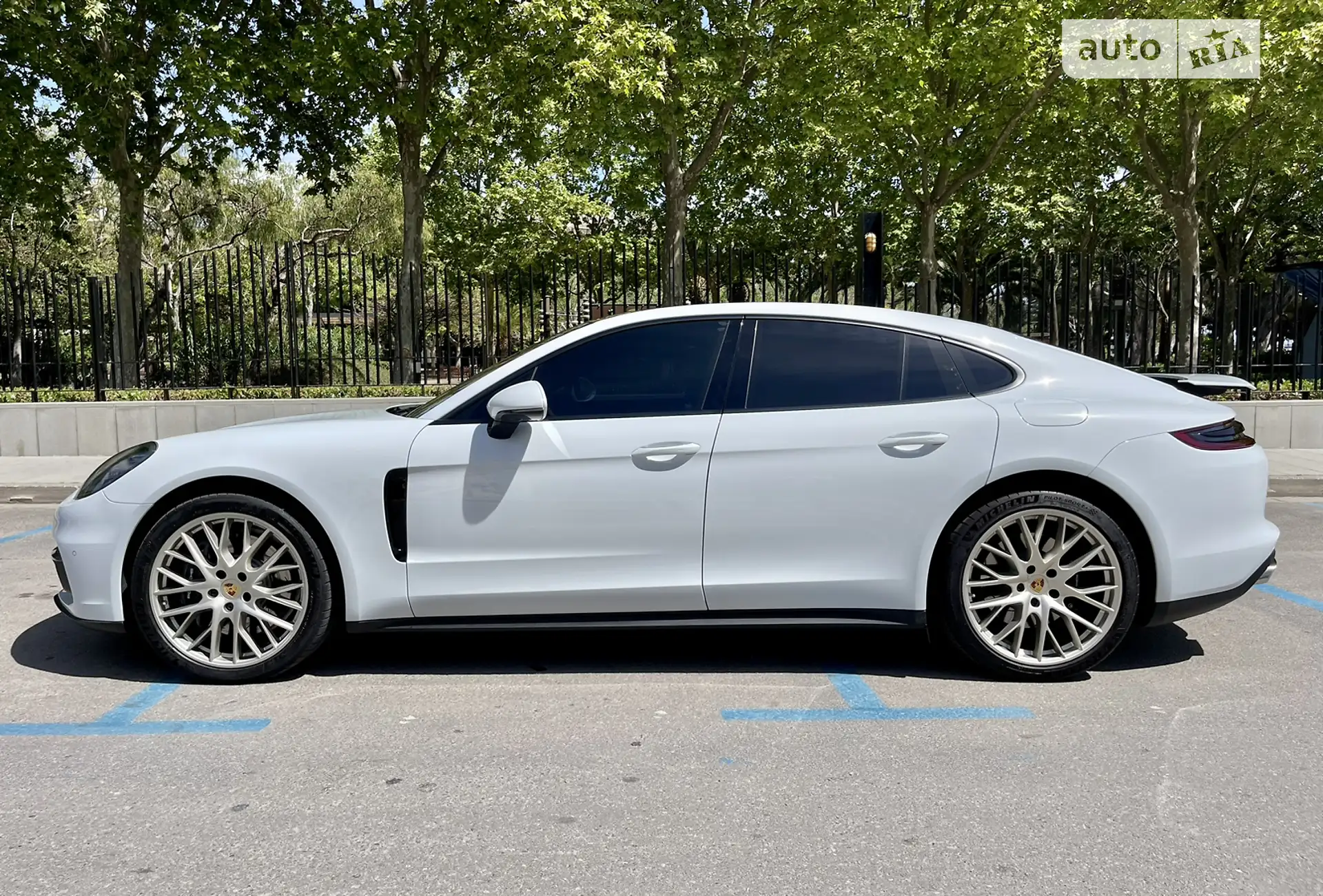 2020 Porsche Panamera - мініатюра 8