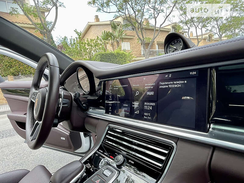 Лифтбек Porsche Panamera 2020 в Киеве