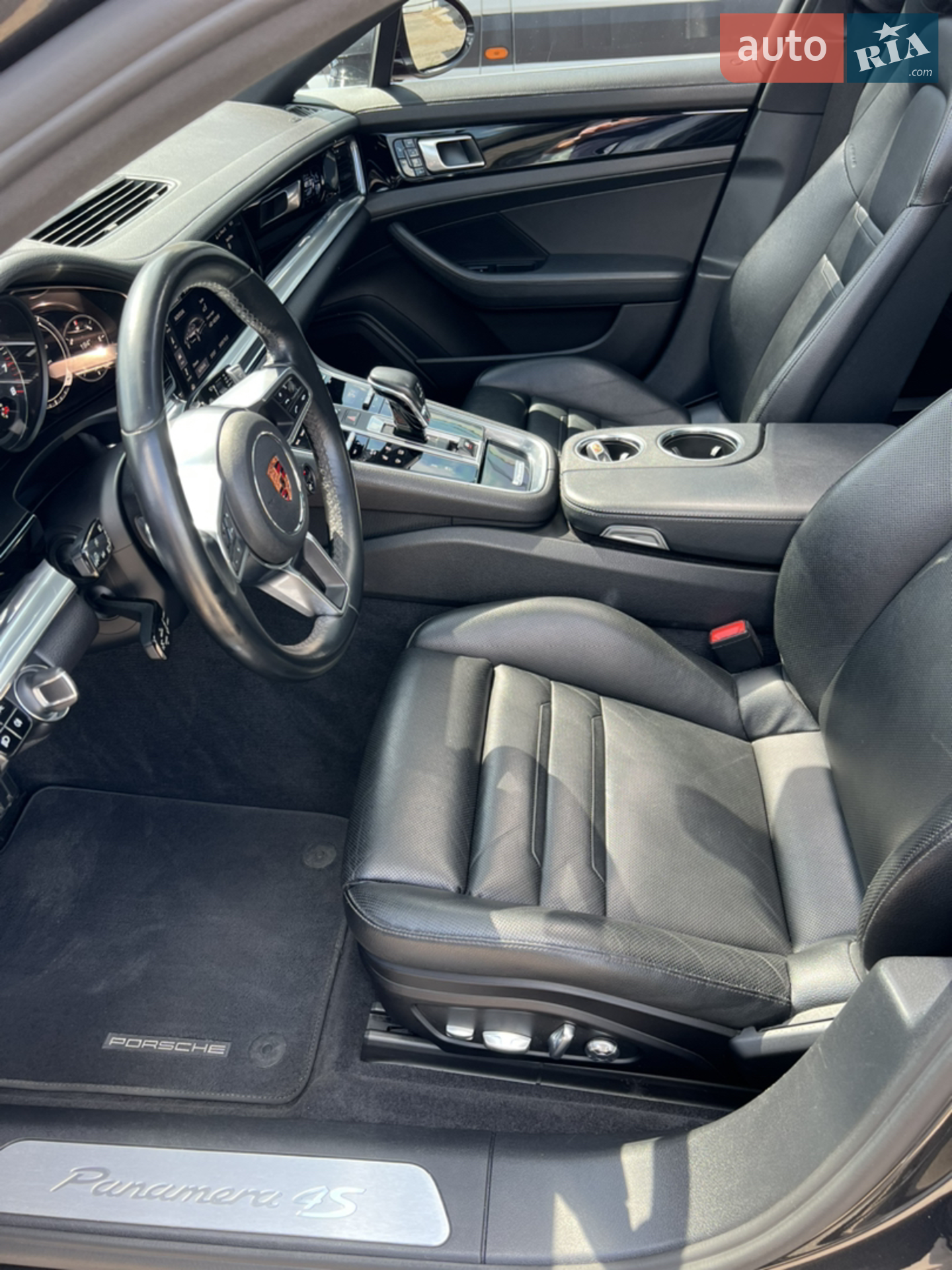 2017 Porsche Panamera - мініатюра 38