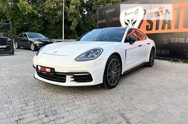 Фастбэк Porsche Panamera 2018 в Виннице
