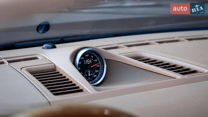 Фастбэк Porsche Panamera 2010 в Львове фото 18 Фастбэк Porsche Panamera 2010 в Львове