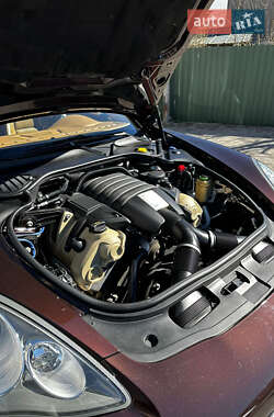 Фастбэк Porsche Panamera 2012 в 