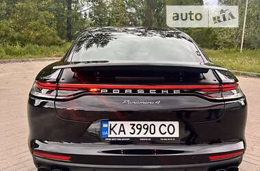 Фастбэк Porsche Panamera 2020 в Киеве