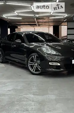Porsche Panamera 2012