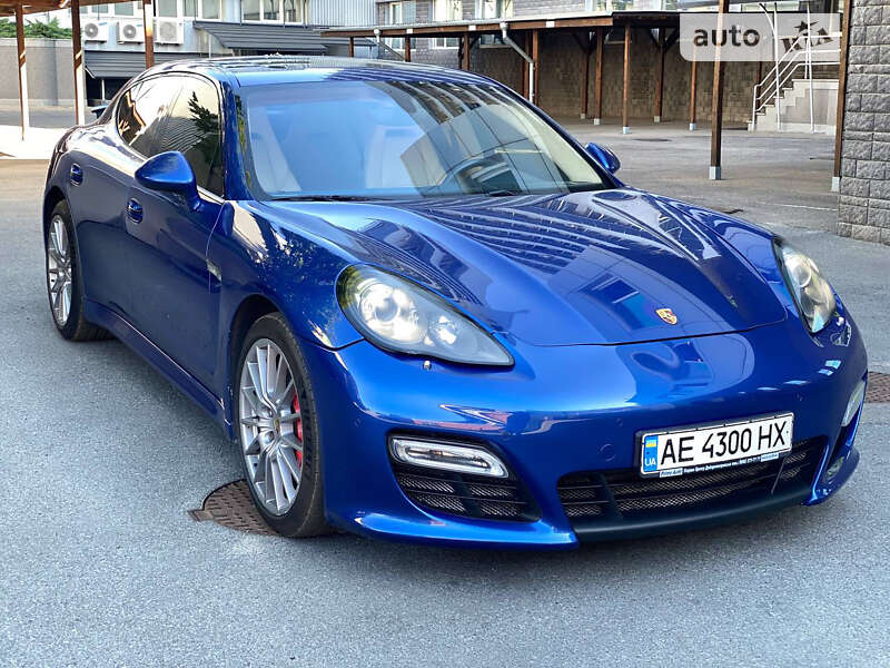 Porsche Panamera 2011