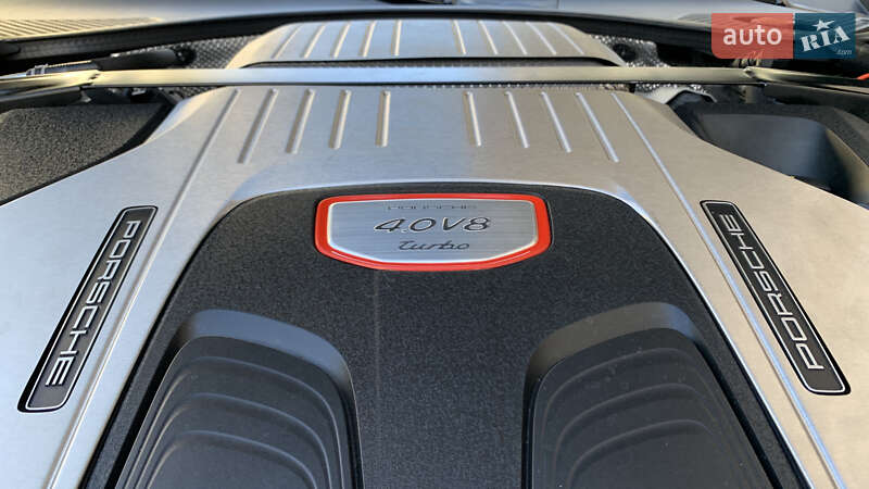 Фастбэк Porsche Panamera 2016 в Киеве