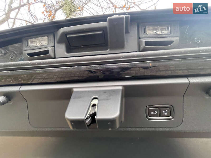 Фастбэк Porsche Panamera 2018 в Львове