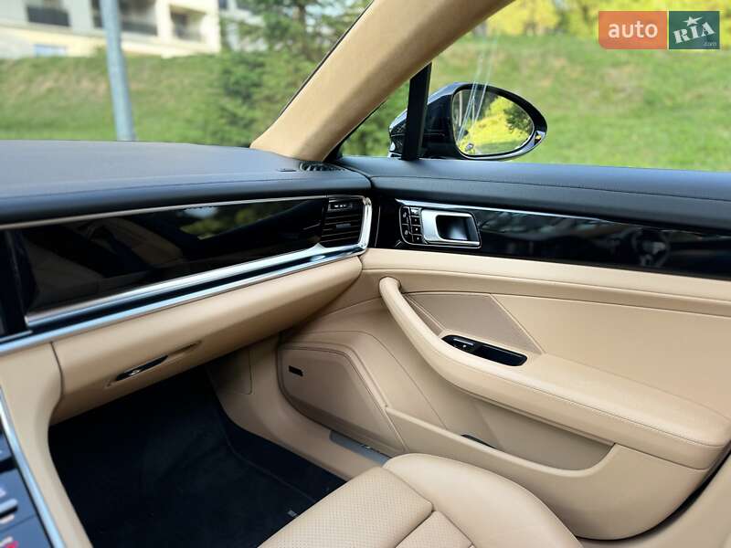 Фастбэк Porsche Panamera 2020 в Виннице