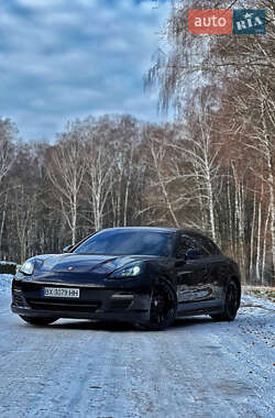 Фастбэк Porsche Panamera 2011 в Волочиске