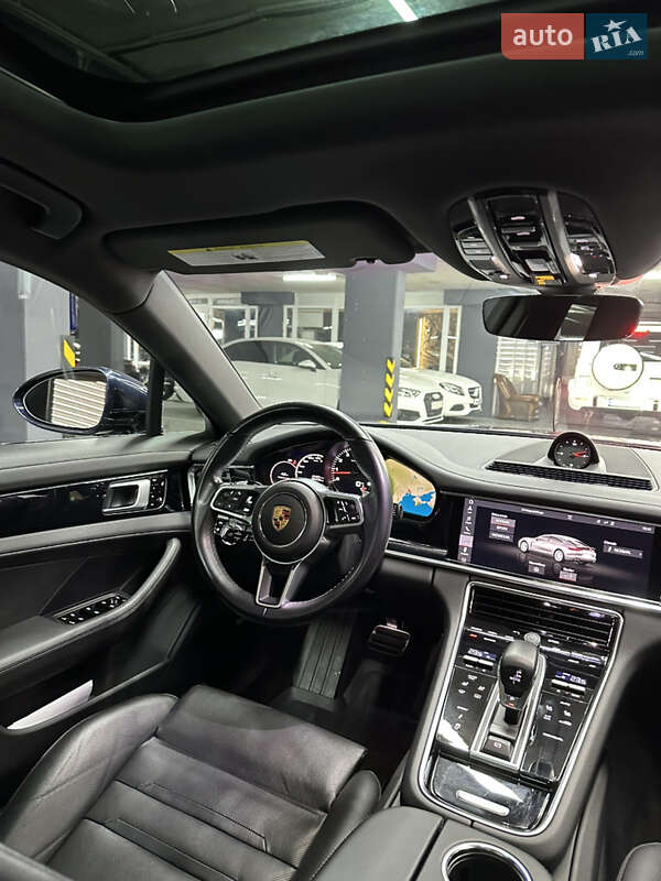 Фастбек Porsche Panamera 2018 в Одесі фото 19 Фастбек Porsche Panamera 2018 в Одесі