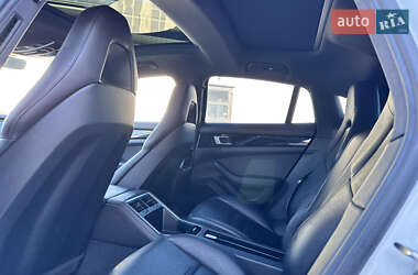 Фастбэк Porsche Panamera 2017 в 