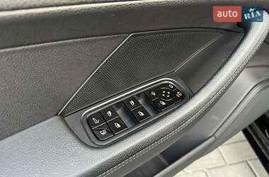 Фастбэк Porsche Panamera 2017 в 