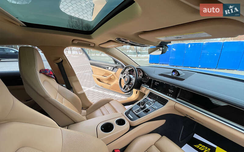 Фастбэк Porsche Panamera 2017 в Коломые