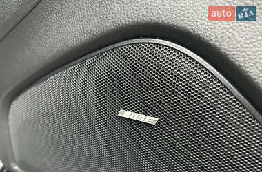 Фастбэк Porsche Panamera 2011 в 