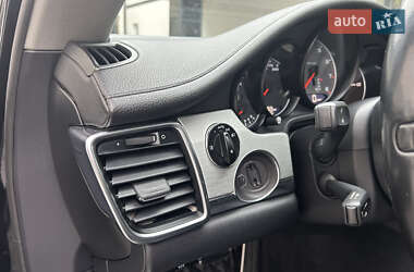 Фастбэк Porsche Panamera 2011 в 