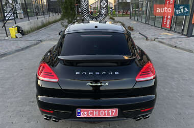 Фастбек Porsche Panamera 2014 в Володимирі