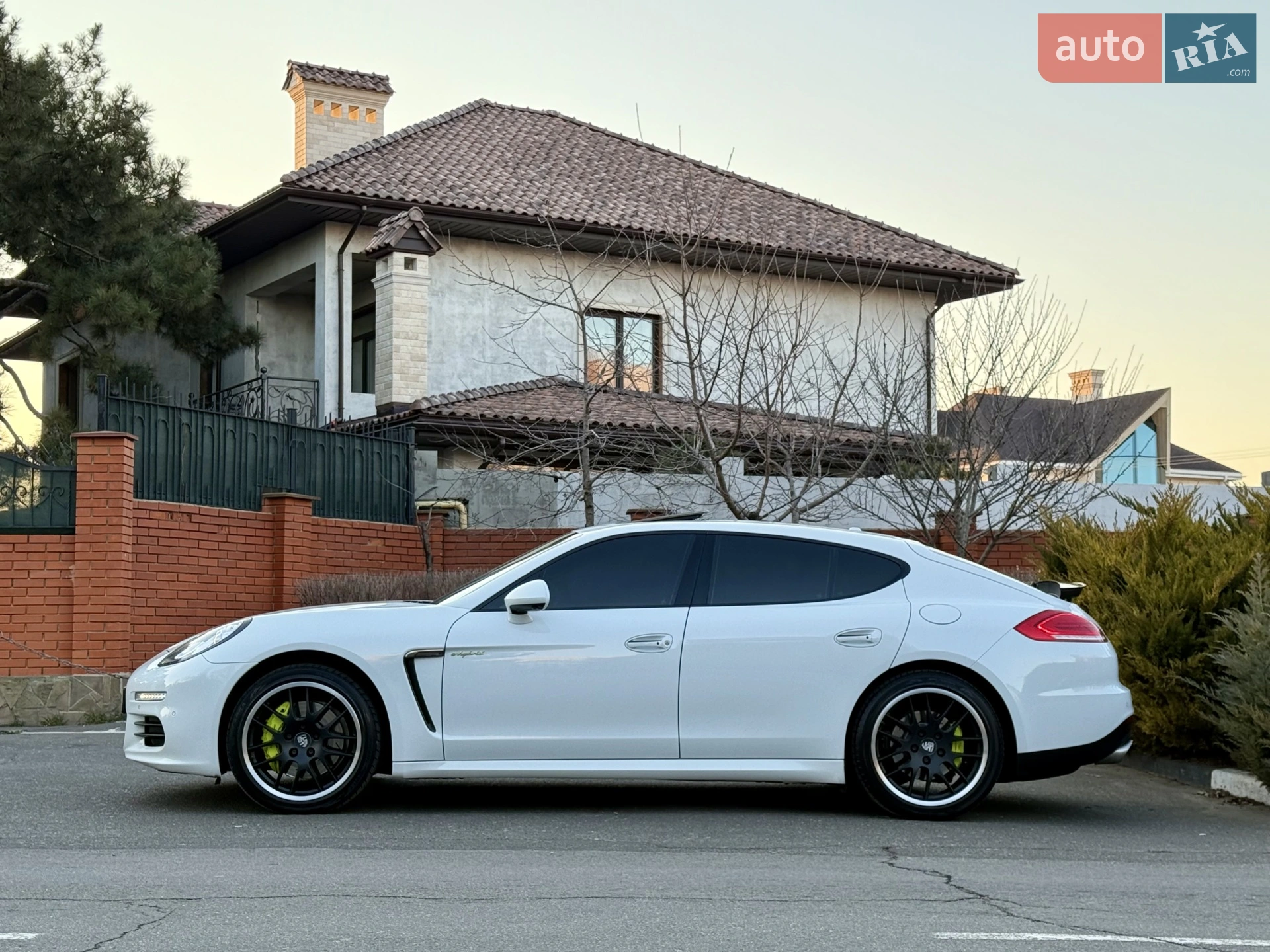 2013 Porsche Panamera - мініатюра 27