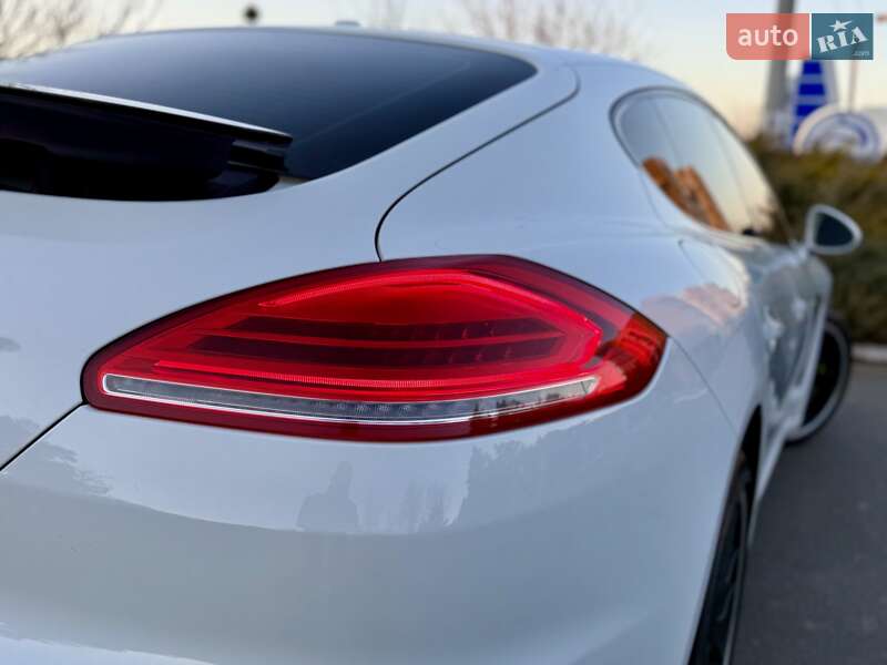 Фастбэк Porsche Panamera 2013 в Одессе фото 44 Фастбэк Porsche Panamera 2013 в Одессе