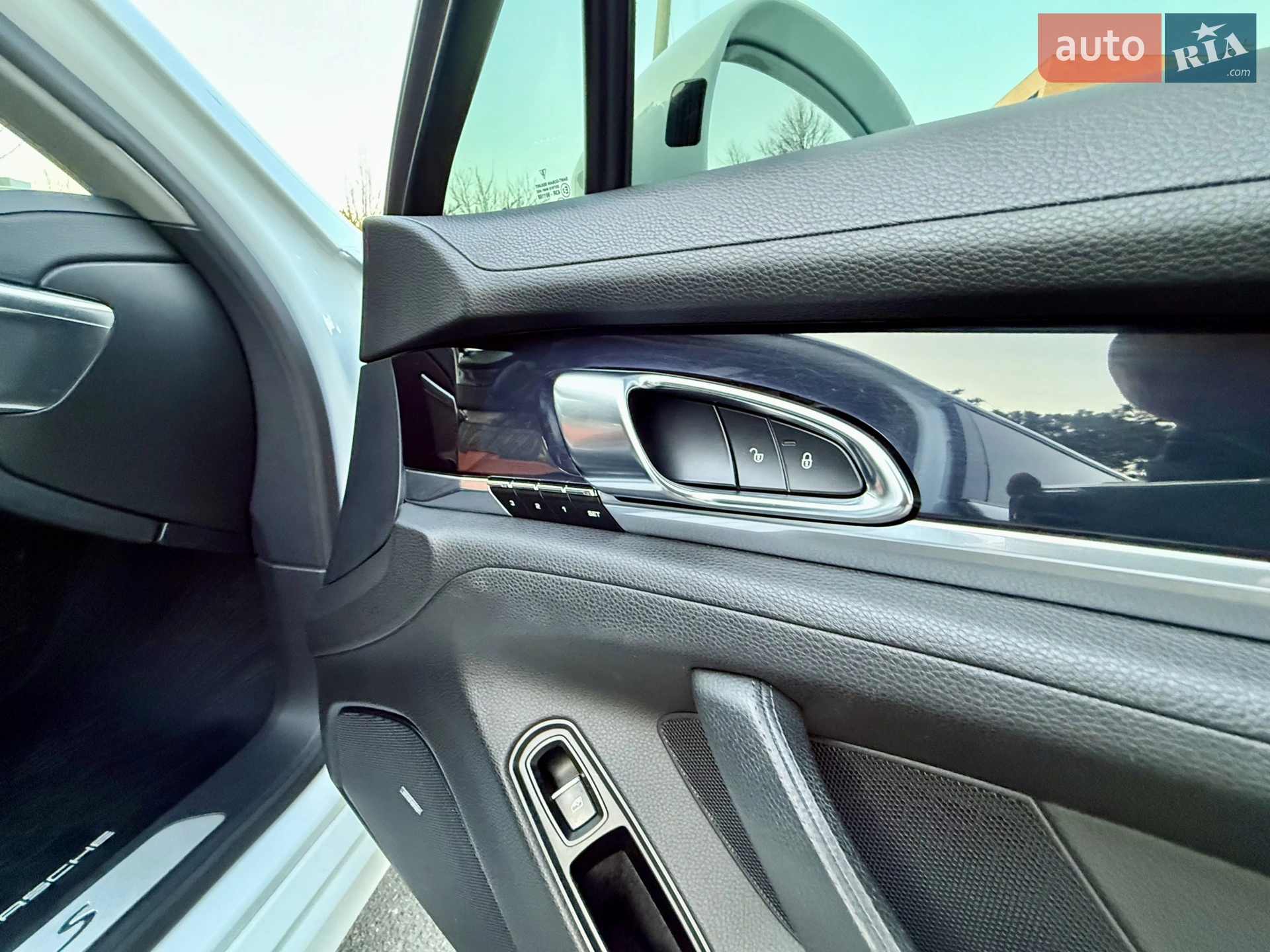 2013 Porsche Panamera - мініатюра 105