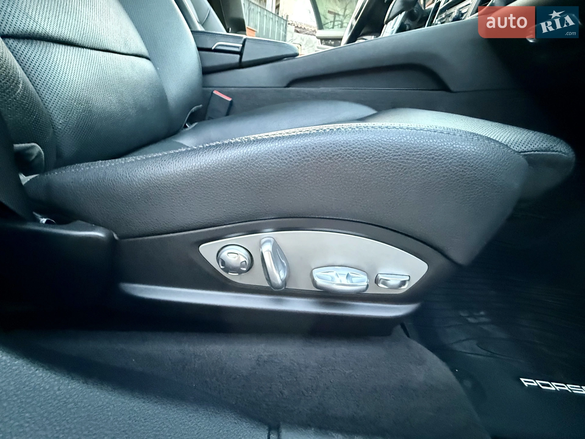 2013 Porsche Panamera - мініатюра 107