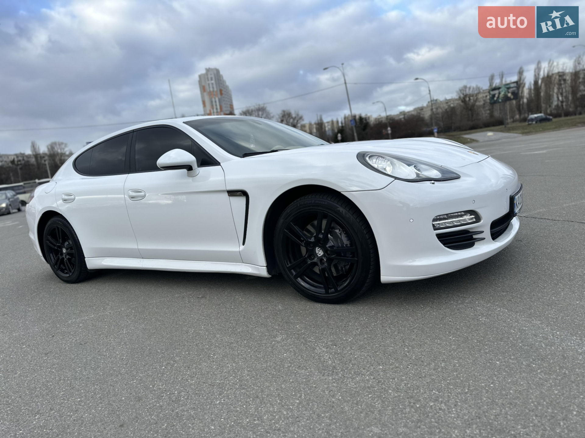 2010 Porsche Panamera - мініатюра 8