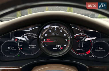 Фастбэк Porsche Panamera 2017 в 