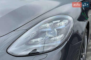 Фастбэк Porsche Panamera 2017 в 
