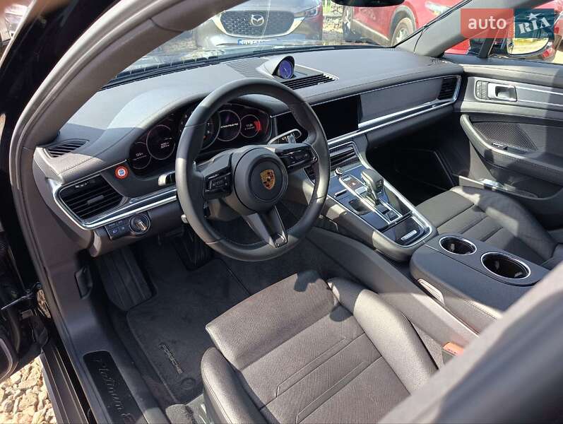 Фастбэк Porsche Panamera 2022 в Одессе
