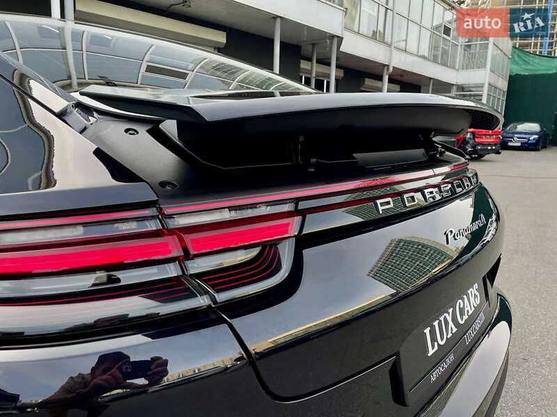 Фастбэк Porsche Panamera 2020 в Киеве