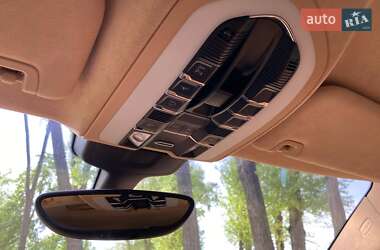 Фастбек Porsche Panamera 2013 в 