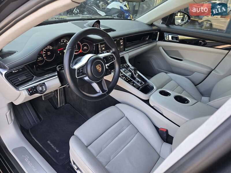 Фастбек Porsche Panamera 2017 в Одесі фото 5 Фастбек Porsche Panamera 2017 в Одесі