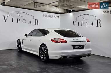 Фастбэк Porsche Panamera 2010 в 