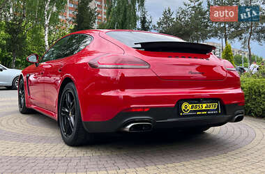 Фастбек Porsche Panamera 2014 в 