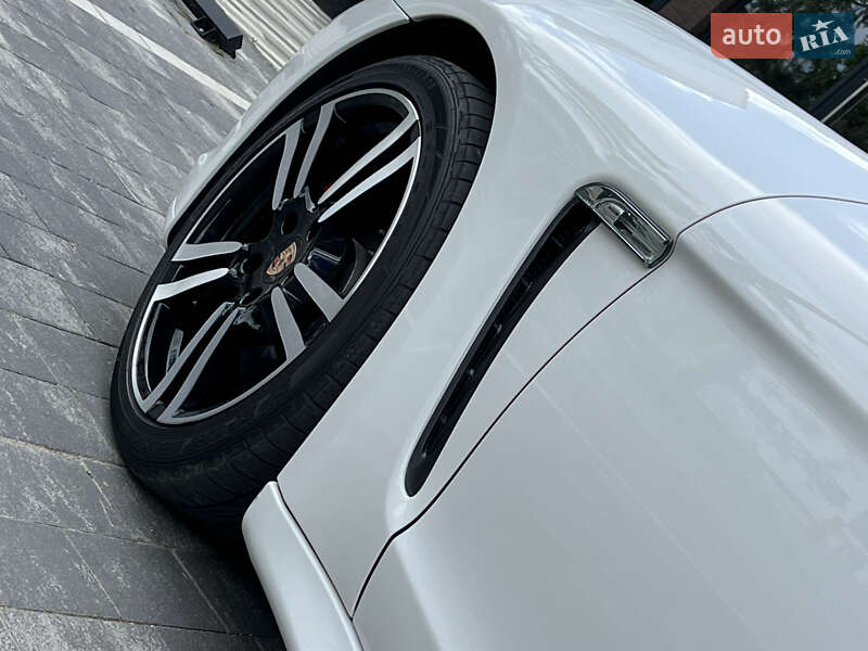 Фастбэк Porsche Panamera 2012 в Днепре
